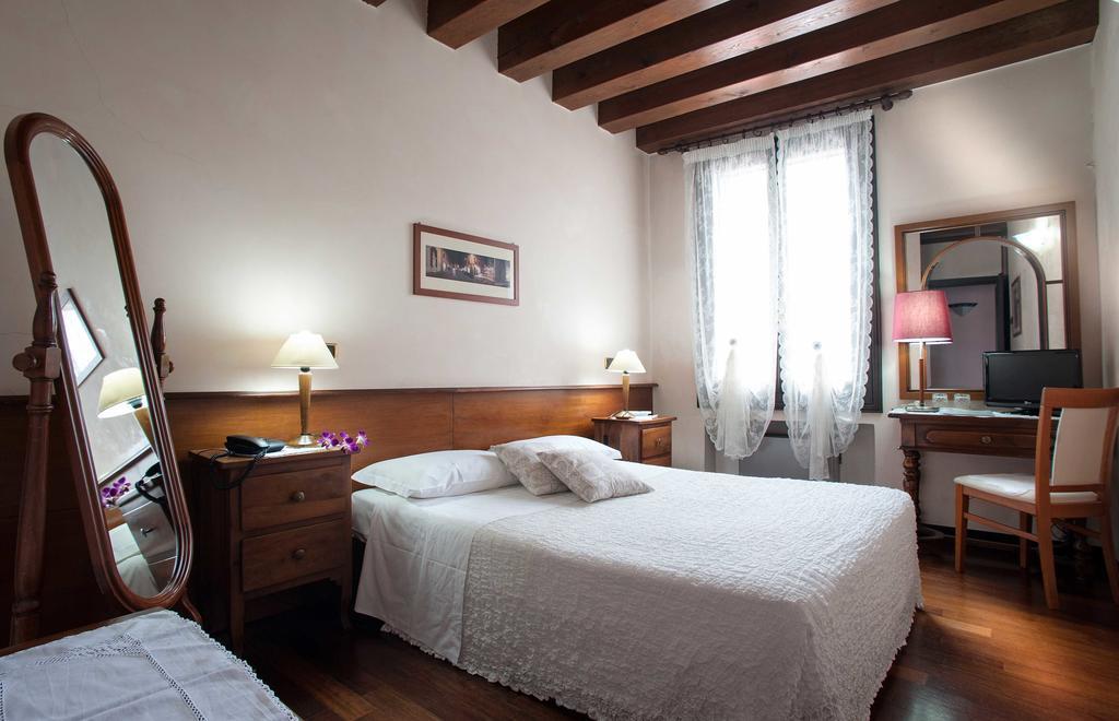 Hotel Al Castello Bassano del Grappa Exteriér fotografie